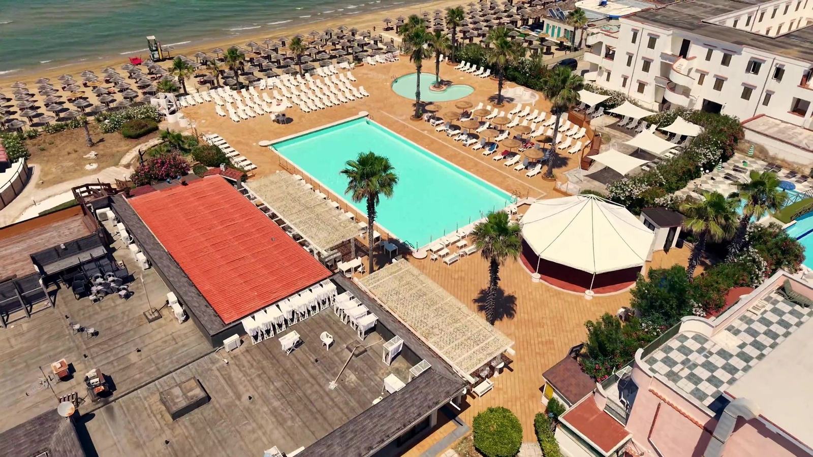 Parlez directement avec le village – Blue Marine Village